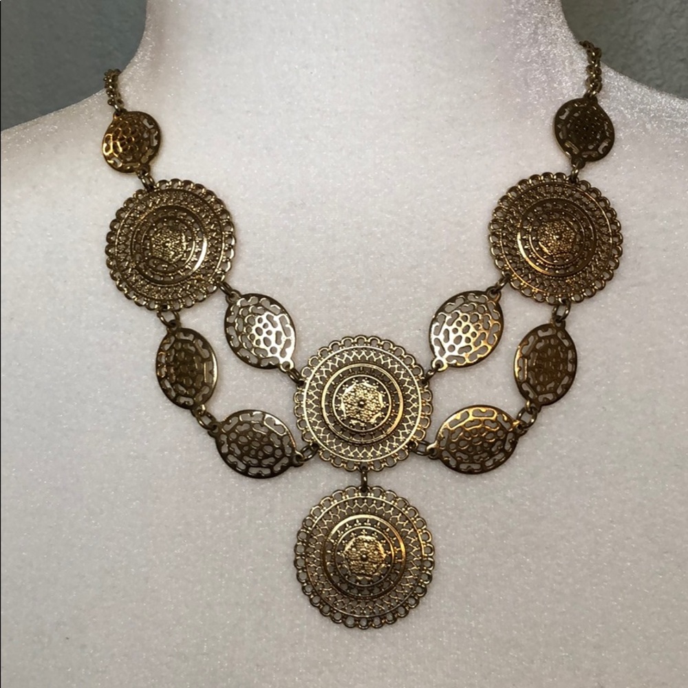 Gold Medallion necklace